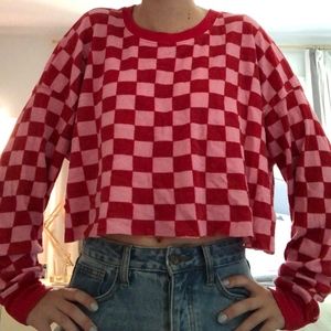 checkered long sleeve top